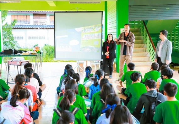 ภาพกิจกรรม  คณะวิทยาศาสตร์และเทคโนโลยี จัดกิจกรรมแนะแนวการศึกษา ให้กับนักเรียนระดับชั้นมัธยมศึกษาปีที่ 6 โรงเรียนป่าไม้อุทิศที่ 4