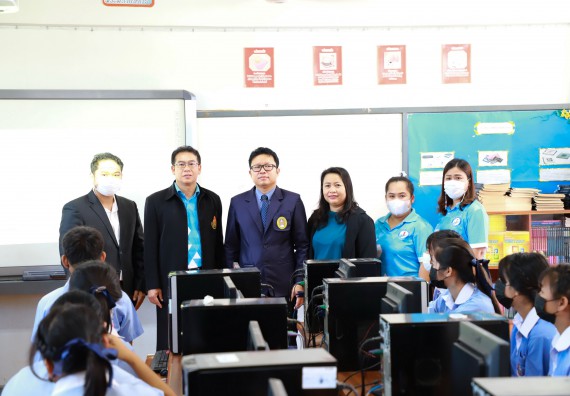 ภาพกิจกรรม  คณะวิทยาศาสตร์และเทคโนโลยี จัดกิจกรรมค่ายวิทยาศาสตร์สัญจร ปีการศึกษา 2565 ให้กับนักเรียนระดับชั้นมัธยมศึกษาตอนปลาย โรงเรียนวังไทรวิทยาคม