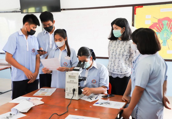 ภาพกิจกรรม  คณะวิทยาศาสตร์และเทคโนโลยี จัดกิจกรรมค่ายวิทยาศาสตร์สัญจร ปีการศึกษา 2565 ให้กับนักเรียนระดับชั้นมัธยมศึกษาตอนปลาย โรงเรียนวังไทรวิทยาคม
