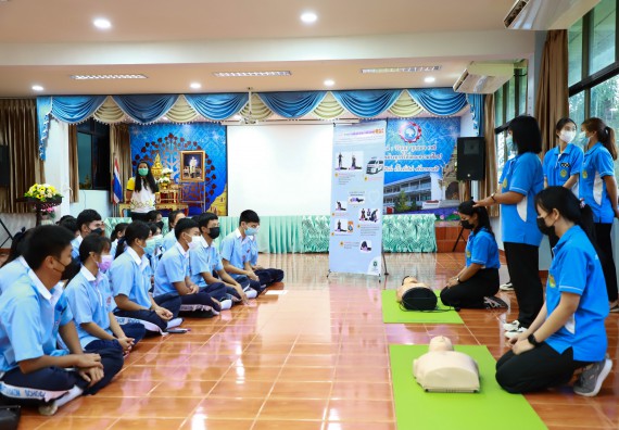 ภาพกิจกรรม  คณะวิทยาศาสตร์และเทคโนโลยี จัดกิจกรรมค่ายวิทยาศาสตร์สัญจร ปีการศึกษา 2565 ให้กับนักเรียนระดับชั้นมัธยมศึกษาตอนปลาย โรงเรียนวังไทรวิทยาคม