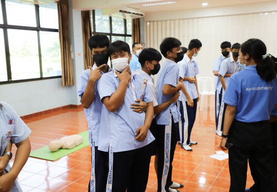 ภาพกิจกรรม  คณะวิทยาศาสตร์และเทคโนโลยี จัดกิจกรรมค่ายวิทยาศาสตร์สัญจร ปีการศึกษา 2565 ให้กับนักเรียนระดับชั้นมัธยมศึกษาตอนปลาย โรงเรียนวังไทรวิทยาคม