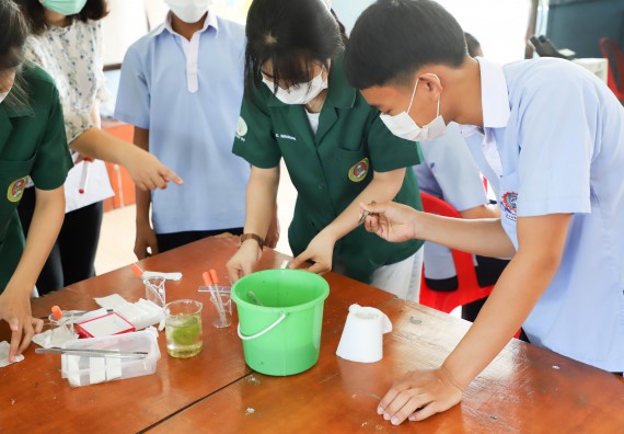 ภาพกิจกรรม  คณะวิทยาศาสตร์และเทคโนโลยี จัดกิจกรรมค่ายวิทยาศาสตร์สัญจร ปีการศึกษา 2565 ให้กับนักเรียนระดับชั้นมัธยมศึกษาตอนปลาย โรงเรียนวังไทรวิทยาคม