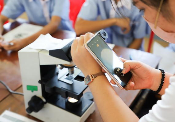 ภาพกิจกรรม  คณะวิทยาศาสตร์และเทคโนโลยี จัดกิจกรรมค่ายวิทยาศาสตร์สัญจร ปีการศึกษา 2565 ให้กับนักเรียนระดับชั้นมัธยมศึกษาตอนปลาย โรงเรียนวังไทรวิทยาคม