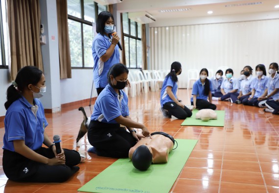 ภาพกิจกรรม  คณะวิทยาศาสตร์และเทคโนโลยี จัดกิจกรรมค่ายวิทยาศาสตร์สัญจร ปีการศึกษา 2565 ให้กับนักเรียนระดับชั้นมัธยมศึกษาตอนปลาย โรงเรียนวังไทรวิทยาคม