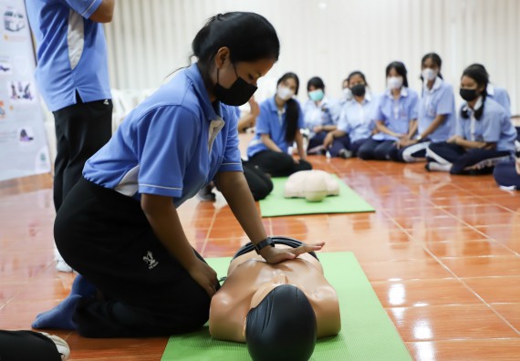 ภาพกิจกรรม  คณะวิทยาศาสตร์และเทคโนโลยี จัดกิจกรรมค่ายวิทยาศาสตร์สัญจร ปีการศึกษา 2565 ให้กับนักเรียนระดับชั้นมัธยมศึกษาตอนปลาย โรงเรียนวังไทรวิทยาคม