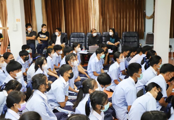 ภาพกิจกรรม  คณะวิทยาศาสตร์และเทคโนโลยี จัดกิจกรรมค่ายวิทยาศาสตร์สัญจร ปีการศึกษา 2565 ให้กับนักเรียนระดับชั้นมัธยมศึกษาตอนปลาย โรงเรียนวังไทรวิทยาคม