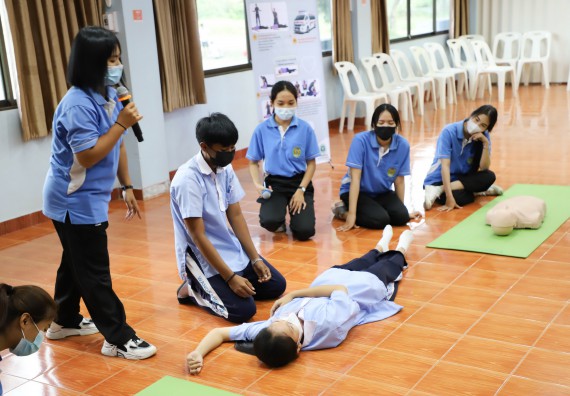 ภาพกิจกรรม  คณะวิทยาศาสตร์และเทคโนโลยี จัดกิจกรรมค่ายวิทยาศาสตร์สัญจร ปีการศึกษา 2565 ให้กับนักเรียนระดับชั้นมัธยมศึกษาตอนปลาย โรงเรียนวังไทรวิทยาคม