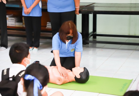 ภาพกิจกรรม  คณะวิทยาศาสตร์และเทคโนโลยี จัดกิจกรรมค่ายวิทยาศาสตร์สัญจร ปีการศึกษา 2565 ให้กับนักเรียนระดับชั้นมัธยมศึกษาตอนปลาย โรงเรียนคลองลานพัฒนาจินดาศักดิ์