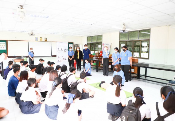 ภาพกิจกรรม  คณะวิทยาศาสตร์และเทคโนโลยี จัดกิจกรรมค่ายวิทยาศาสตร์สัญจร ปีการศึกษา 2565 ให้กับนักเรียนระดับชั้นมัธยมศึกษาตอนปลาย โรงเรียนคลองลานพัฒนาจินดาศักดิ์