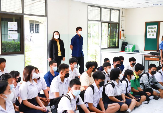 ภาพกิจกรรม  คณะวิทยาศาสตร์และเทคโนโลยี จัดกิจกรรมค่ายวิทยาศาสตร์สัญจร ปีการศึกษา 2565 ให้กับนักเรียนระดับชั้นมัธยมศึกษาตอนปลาย โรงเรียนคลองลานพัฒนาจินดาศักดิ์