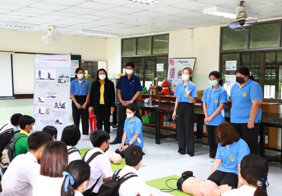 ภาพกิจกรรม  คณะวิทยาศาสตร์และเทคโนโลยี จัดกิจกรรมค่ายวิทยาศาสตร์สัญจร ปีการศึกษา 2565 ให้กับนักเรียนระดับชั้นมัธยมศึกษาตอนปลาย โรงเรียนคลองลานพัฒนาจินดาศักดิ์