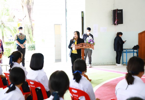 ภาพกิจกรรม  คณะวิทยาศาสตร์และเทคโนโลยี จัดกิจกรรมค่ายวิทยาศาสตร์สัญจร ปีการศึกษา 2565 ให้กับนักเรียนระดับชั้นมัธยมศึกษาตอนปลาย โรงเรียนคลองลานพัฒนาจินดาศักดิ์