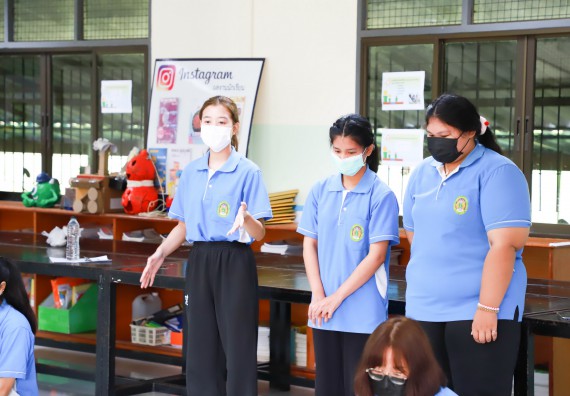 ภาพกิจกรรม  คณะวิทยาศาสตร์และเทคโนโลยี จัดกิจกรรมค่ายวิทยาศาสตร์สัญจร ปีการศึกษา 2565 ให้กับนักเรียนระดับชั้นมัธยมศึกษาตอนปลาย โรงเรียนคลองลานพัฒนาจินดาศักดิ์