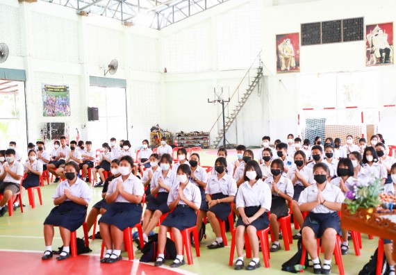 ภาพกิจกรรม  คณะวิทยาศาสตร์และเทคโนโลยี จัดกิจกรรมค่ายวิทยาศาสตร์สัญจร ปีการศึกษา 2565 ให้กับนักเรียนระดับชั้นมัธยมศึกษาตอนปลาย โรงเรียนคลองลานพัฒนาจินดาศักดิ์