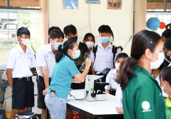 ภาพกิจกรรม  คณะวิทยาศาสตร์และเทคโนโลยี จัดกิจกรรมค่ายวิทยาศาสตร์สัญจร ปีการศึกษา 2565 ให้กับนักเรียนระดับชั้นมัธยมศึกษาตอนปลาย โรงเรียนคลองลานพัฒนาจินดาศักดิ์