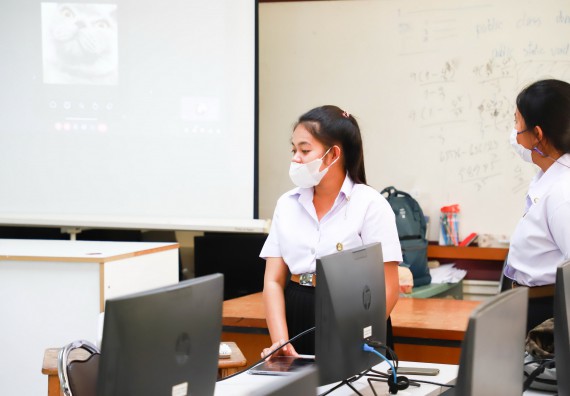 ภาพกิจกรรม  คณะวิทยาศาสตร์และเทคโนโลยี จัดกิจกรรมค่ายวิทยาศาสตร์สัญจร ปีการศึกษา 2565 ให้กับนักเรียนระดับชั้นมัธยมศึกษาตอนปลาย โรงเรียนคลองลานพัฒนาจินดาศักดิ์