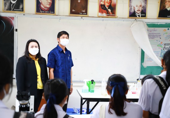 ภาพกิจกรรม  คณะวิทยาศาสตร์และเทคโนโลยี จัดกิจกรรมค่ายวิทยาศาสตร์สัญจร ปีการศึกษา 2565 ให้กับนักเรียนระดับชั้นมัธยมศึกษาตอนปลาย โรงเรียนคลองลานพัฒนาจินดาศักดิ์