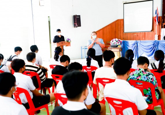 ภาพกิจกรรม  คณะวิทยาศาสตร์และเทคโนโลยี จัดกิจกรรมค่ายวิทยาศาสตร์สัญจร ปีการศึกษา 2565 ให้กับนักเรียนระดับชั้นมัธยมศึกษาตอนปลาย โรงเรียนคลองลานพัฒนาจินดาศักดิ์