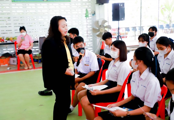 ภาพกิจกรรม  คณะวิทยาศาสตร์และเทคโนโลยี จัดกิจกรรมค่ายวิทยาศาสตร์สัญจร ปีการศึกษา 2565 ให้กับนักเรียนระดับชั้นมัธยมศึกษาตอนปลาย โรงเรียนคลองลานพัฒนาจินดาศักดิ์