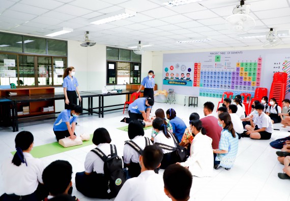 ภาพกิจกรรม  คณะวิทยาศาสตร์และเทคโนโลยี จัดกิจกรรมค่ายวิทยาศาสตร์สัญจร ปีการศึกษา 2565 ให้กับนักเรียนระดับชั้นมัธยมศึกษาตอนปลาย โรงเรียนคลองลานพัฒนาจินดาศักดิ์