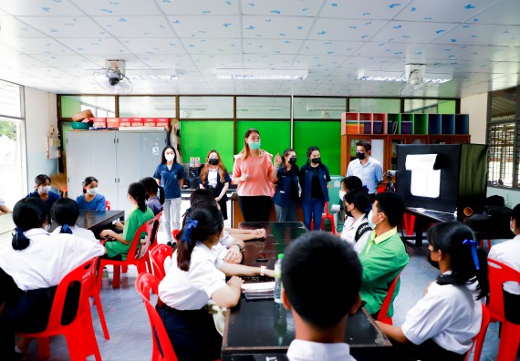 ภาพกิจกรรม  คณะวิทยาศาสตร์และเทคโนโลยี จัดกิจกรรมค่ายวิทยาศาสตร์สัญจร ปีการศึกษา 2565 ให้กับนักเรียนระดับชั้นมัธยมศึกษาตอนปลาย โรงเรียนคลองลานพัฒนาจินดาศักดิ์