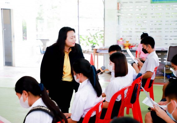 ภาพกิจกรรม  คณะวิทยาศาสตร์และเทคโนโลยี จัดกิจกรรมค่ายวิทยาศาสตร์สัญจร ปีการศึกษา 2565 ให้กับนักเรียนระดับชั้นมัธยมศึกษาตอนปลาย โรงเรียนคลองลานพัฒนาจินดาศักดิ์