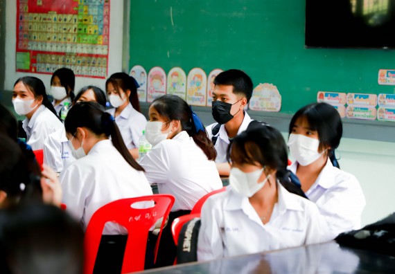 ภาพกิจกรรม  คณะวิทยาศาสตร์และเทคโนโลยี จัดกิจกรรมค่ายวิทยาศาสตร์สัญจร ปีการศึกษา 2565 ให้กับนักเรียนระดับชั้นมัธยมศึกษาตอนปลาย โรงเรียนคลองลานพัฒนาจินดาศักดิ์