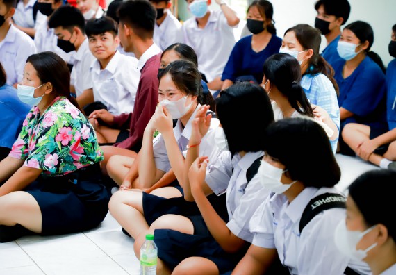 ภาพกิจกรรม  คณะวิทยาศาสตร์และเทคโนโลยี จัดกิจกรรมค่ายวิทยาศาสตร์สัญจร ปีการศึกษา 2565 ให้กับนักเรียนระดับชั้นมัธยมศึกษาตอนปลาย โรงเรียนคลองลานพัฒนาจินดาศักดิ์