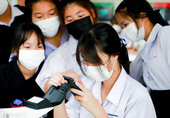 ภาพกิจกรรม  คณะวิทยาศาสตร์และเทคโนโลยี จัดกิจกรรมค่ายวิทยาศาสตร์สัญจร ปีการศึกษา 2565 ให้กับนักเรียนระดับชั้นมัธยมศึกษาตอนปลาย โรงเรียนคลองลานพัฒนาจินดาศักดิ์