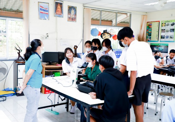 ภาพกิจกรรม  คณะวิทยาศาสตร์และเทคโนโลยี จัดกิจกรรมค่ายวิทยาศาสตร์สัญจร ปีการศึกษา 2565 ให้กับนักเรียนระดับชั้นมัธยมศึกษาตอนปลาย โรงเรียนคลองลานพัฒนาจินดาศักดิ์