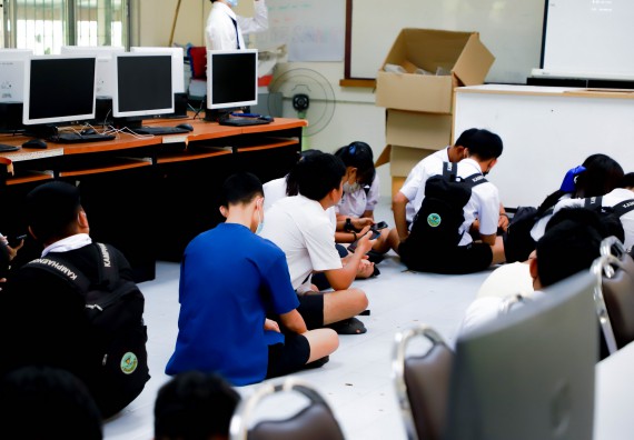 ภาพกิจกรรม  คณะวิทยาศาสตร์และเทคโนโลยี จัดกิจกรรมค่ายวิทยาศาสตร์สัญจร ปีการศึกษา 2565 ให้กับนักเรียนระดับชั้นมัธยมศึกษาตอนปลาย โรงเรียนคลองลานพัฒนาจินดาศักดิ์