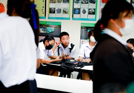 ภาพกิจกรรม  คณะวิทยาศาสตร์และเทคโนโลยี จัดกิจกรรมค่ายวิทยาศาสตร์สัญจร ปีการศึกษา 2565 ให้กับนักเรียนระดับชั้นมัธยมศึกษาตอนปลาย โรงเรียนคลองลานพัฒนาจินดาศักดิ์