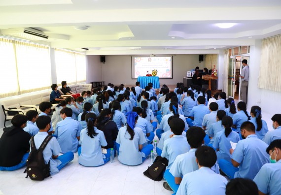 ภาพกิจกรรม  คณะวิทยาศาสตร์และเทคโนโลยี จัดกิจกรรมค่ายวิทยาศาสตร์สัญจร ปีการศึกษา 2565  โรงเรียนคลองลานวิทยา 