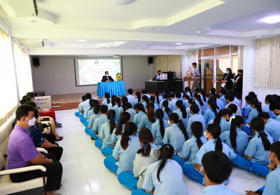 ภาพกิจกรรม  คณะวิทยาศาสตร์และเทคโนโลยี จัดกิจกรรมค่ายวิทยาศาสตร์สัญจร ปีการศึกษา 2565  โรงเรียนคลองลานวิทยา 