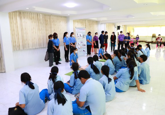 ภาพกิจกรรม  คณะวิทยาศาสตร์และเทคโนโลยี จัดกิจกรรมค่ายวิทยาศาสตร์สัญจร ปีการศึกษา 2565  โรงเรียนคลองลานวิทยา 