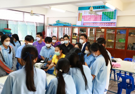 ภาพกิจกรรม  คณะวิทยาศาสตร์และเทคโนโลยี จัดกิจกรรมค่ายวิทยาศาสตร์สัญจร ปีการศึกษา 2565  โรงเรียนคลองลานวิทยา 