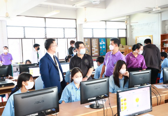 ภาพกิจกรรม  คณะวิทยาศาสตร์และเทคโนโลยี จัดกิจกรรมค่ายวิทยาศาสตร์สัญจร ปีการศึกษา 2565  โรงเรียนคลองลานวิทยา 