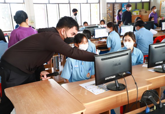 ภาพกิจกรรม  คณะวิทยาศาสตร์และเทคโนโลยี จัดกิจกรรมค่ายวิทยาศาสตร์สัญจร ปีการศึกษา 2565  โรงเรียนคลองลานวิทยา 