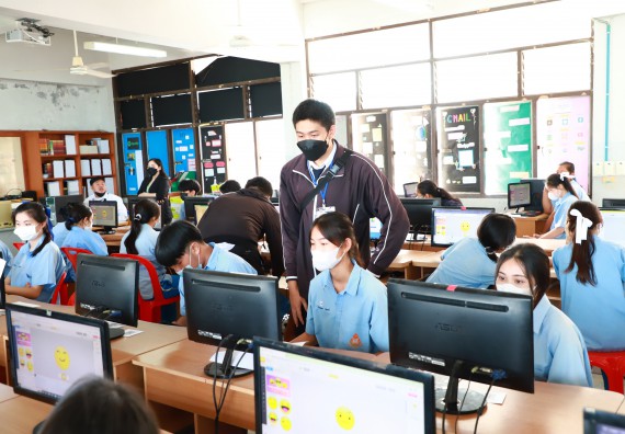 ภาพกิจกรรม  คณะวิทยาศาสตร์และเทคโนโลยี จัดกิจกรรมค่ายวิทยาศาสตร์สัญจร ปีการศึกษา 2565  โรงเรียนคลองลานวิทยา 