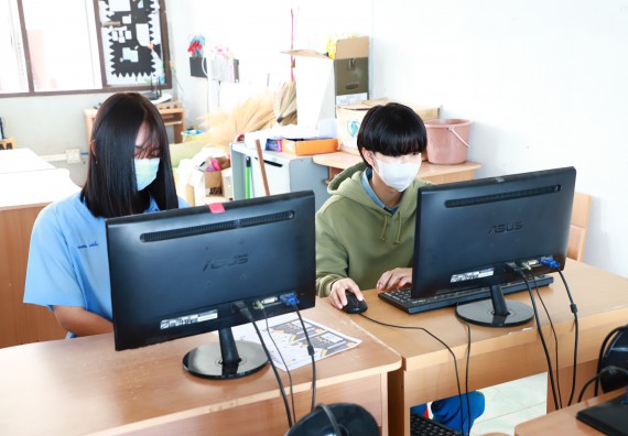 ภาพกิจกรรม  คณะวิทยาศาสตร์และเทคโนโลยี จัดกิจกรรมค่ายวิทยาศาสตร์สัญจร ปีการศึกษา 2565  โรงเรียนคลองลานวิทยา 