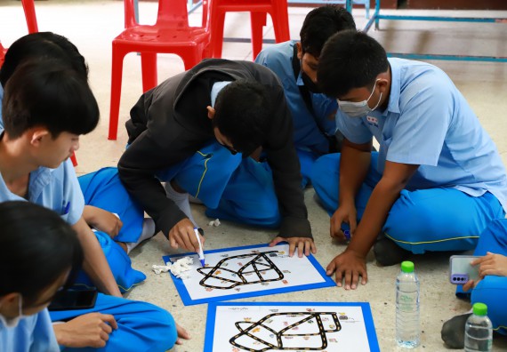 ภาพกิจกรรม  คณะวิทยาศาสตร์และเทคโนโลยี จัดกิจกรรมค่ายวิทยาศาสตร์สัญจร ปีการศึกษา 2565  โรงเรียนคลองลานวิทยา 