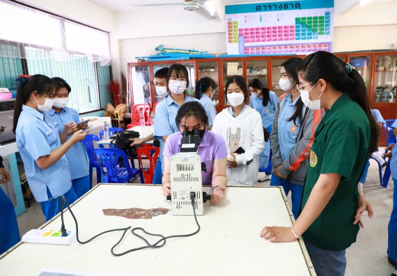 ภาพกิจกรรม  คณะวิทยาศาสตร์และเทคโนโลยี จัดกิจกรรมค่ายวิทยาศาสตร์สัญจร ปีการศึกษา 2565  โรงเรียนคลองลานวิทยา 