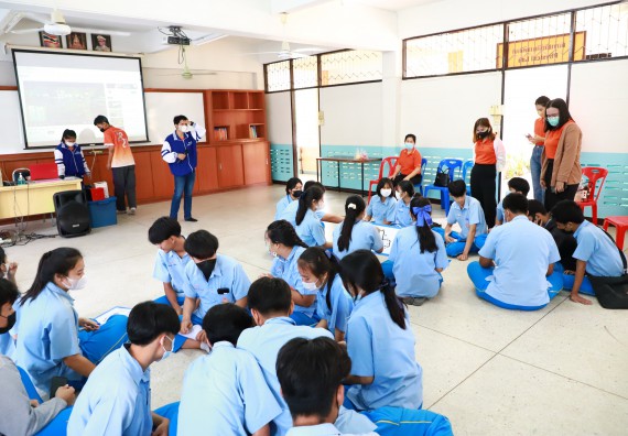 ภาพกิจกรรม  คณะวิทยาศาสตร์และเทคโนโลยี จัดกิจกรรมค่ายวิทยาศาสตร์สัญจร ปีการศึกษา 2565  โรงเรียนคลองลานวิทยา 