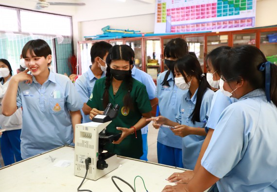 ภาพกิจกรรม  คณะวิทยาศาสตร์และเทคโนโลยี จัดกิจกรรมค่ายวิทยาศาสตร์สัญจร ปีการศึกษา 2565  โรงเรียนคลองลานวิทยา 