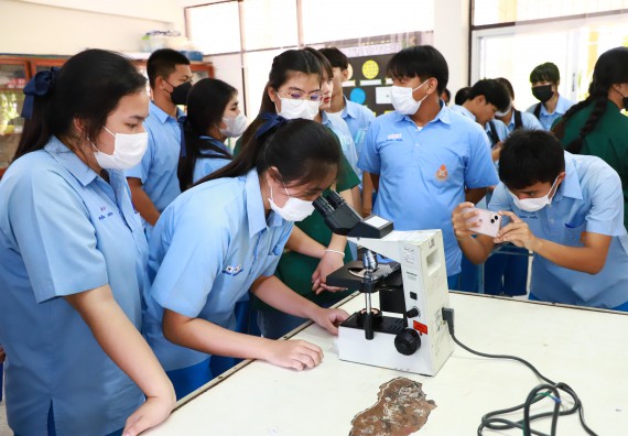 ภาพกิจกรรม  คณะวิทยาศาสตร์และเทคโนโลยี จัดกิจกรรมค่ายวิทยาศาสตร์สัญจร ปีการศึกษา 2565  โรงเรียนคลองลานวิทยา 