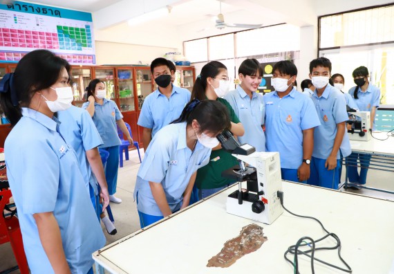 ภาพกิจกรรม  คณะวิทยาศาสตร์และเทคโนโลยี จัดกิจกรรมค่ายวิทยาศาสตร์สัญจร ปีการศึกษา 2565  โรงเรียนคลองลานวิทยา 