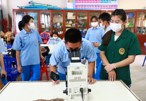 ภาพกิจกรรม  คณะวิทยาศาสตร์และเทคโนโลยี จัดกิจกรรมค่ายวิทยาศาสตร์สัญจร ปีการศึกษา 2565  โรงเรียนคลองลานวิทยา 