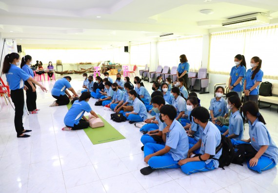 ภาพกิจกรรม  คณะวิทยาศาสตร์และเทคโนโลยี จัดกิจกรรมค่ายวิทยาศาสตร์สัญจร ปีการศึกษา 2565  โรงเรียนคลองลานวิทยา 