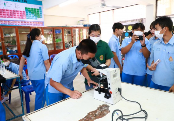 ภาพกิจกรรม  คณะวิทยาศาสตร์และเทคโนโลยี จัดกิจกรรมค่ายวิทยาศาสตร์สัญจร ปีการศึกษา 2565  โรงเรียนคลองลานวิทยา 