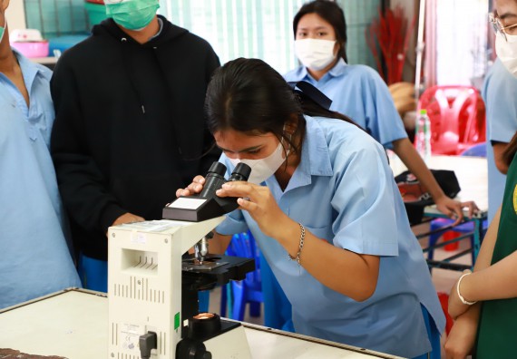 ภาพกิจกรรม  คณะวิทยาศาสตร์และเทคโนโลยี จัดกิจกรรมค่ายวิทยาศาสตร์สัญจร ปีการศึกษา 2565  โรงเรียนคลองลานวิทยา 